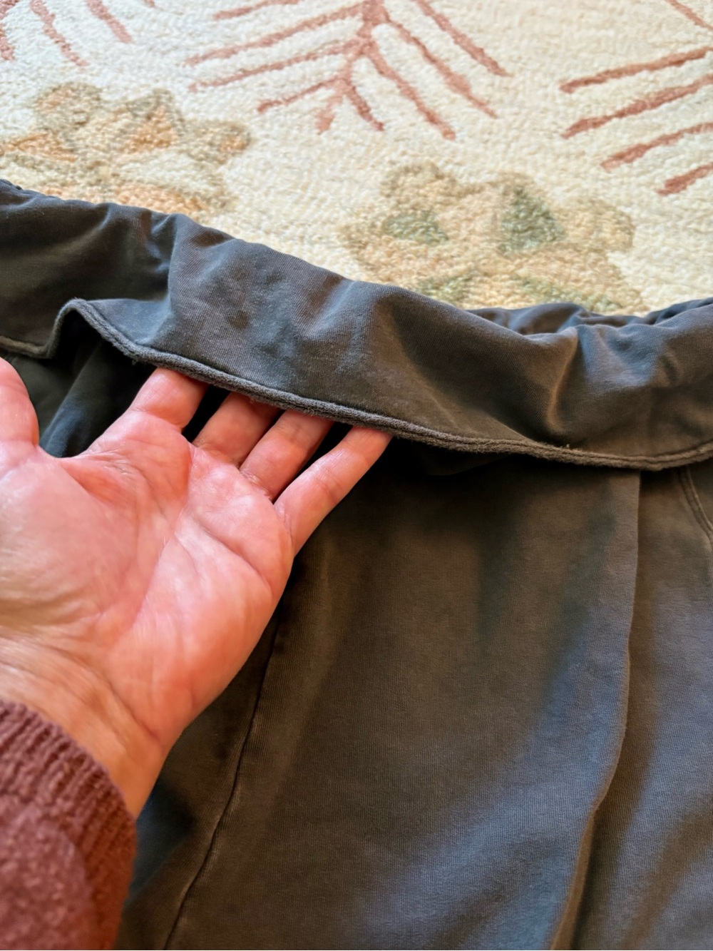 Daily Practice by Anthropologie Fold-over Waistband Pants gray XS - Picture 9 of 11